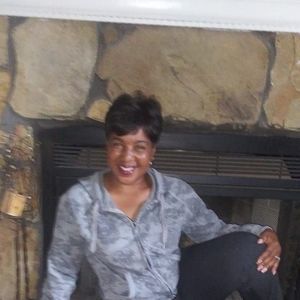 Meet your Posher, Beverly